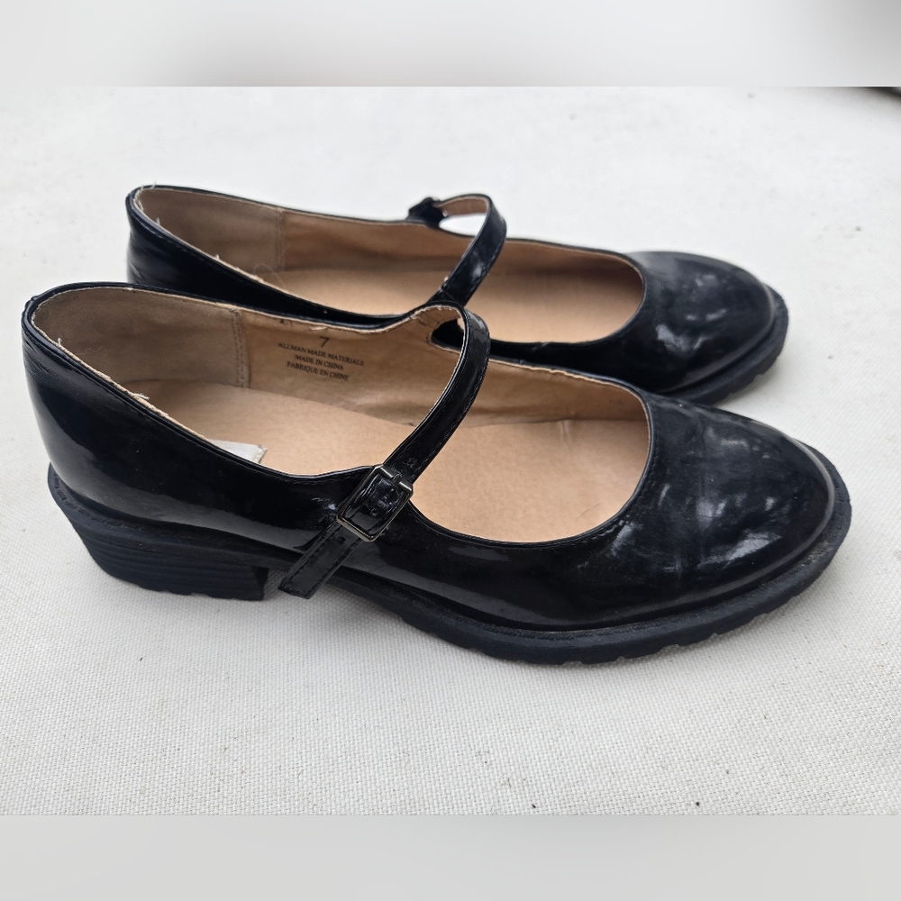 Urban Outfitters Cooperative Shiny Black Mary Jane Dress Shoes